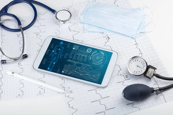 Software medico di screening completo del corpo su tablet — Foto Stock