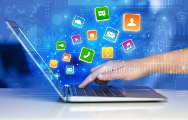 Uygulama grafik ve rapor kavramı sıçrayan ile dizüstü kullanarak ele