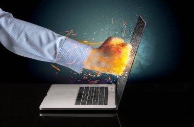 Güçlü dizüstü ekran vurmak kol