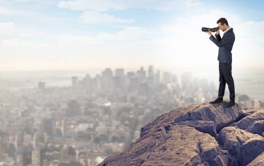 Şehir mesafesine bakarak iş kişi