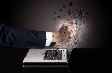 El laptop gözlük tatili