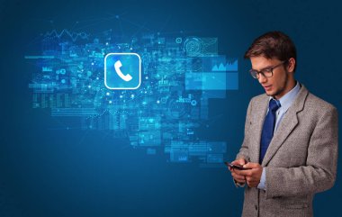 Posta kavramı ile telefon kullanan kişi
