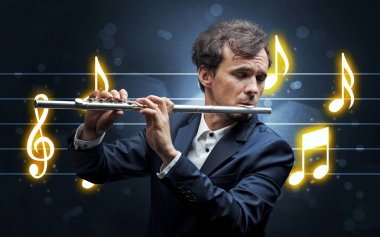 Genç flütçü müzik levha ile