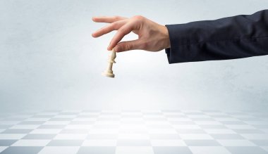 Büyük el satranç oyunu onun sonraki adım alarak