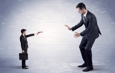 Dev işadamı çekim küçük iş adamı