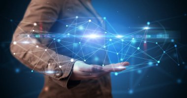 Web hologramın tutan kişi