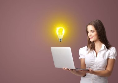 Kişi sunan yeni fikir kavramı