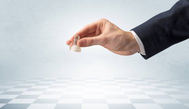 Büyük el satranç oyunu onun sonraki adım alarak