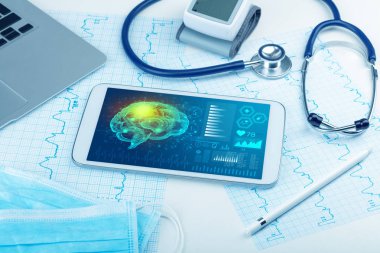 Tablet beyin işlevselliği konsepti ile tanılama