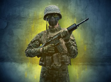 Tehlike asker ile yıkık duvar kağıdı