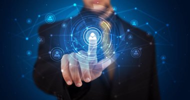 Hologram güvenlik sembolü dokunmadan adam
