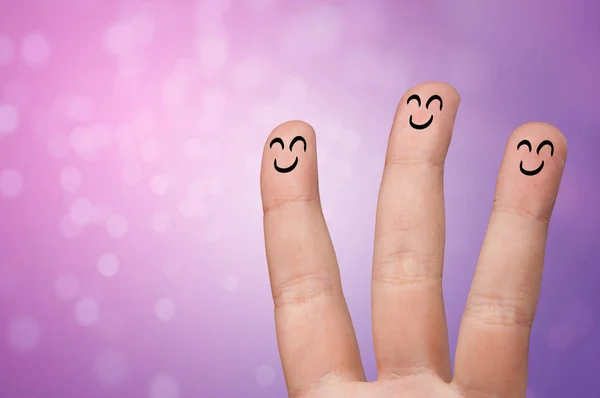 Boldog kis ujjak, lógott együtt, és mosolyogva — Stock Fotó