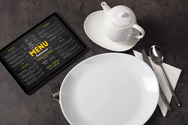 Étkészlet online menü tabletta — Stock Fotó