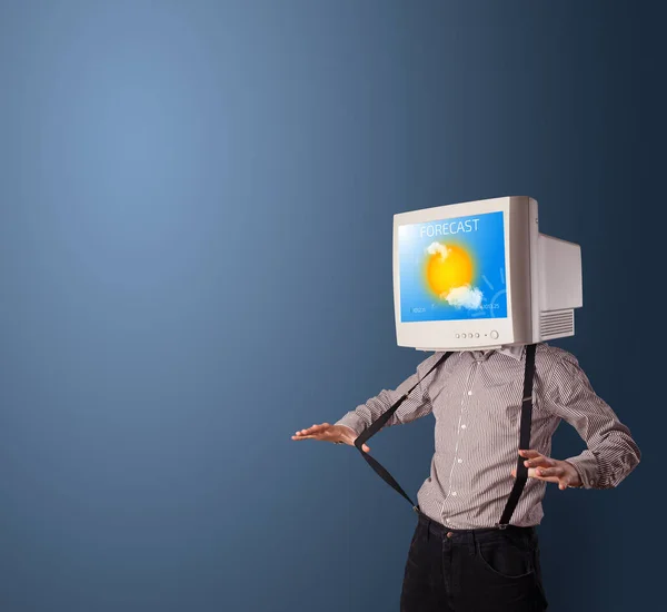 Joven con monitor en la cabeza — Foto de Stock