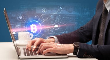 Küresel bitcoin Döviz Kuru kavram kontrol el