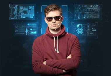 Genç adam yüz tanıma