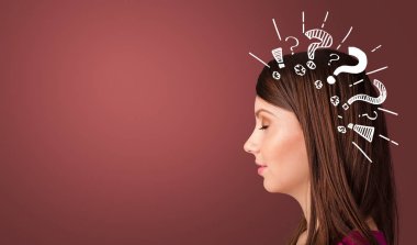 Soru işaretleri ile kafa