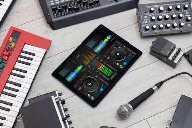 Karıştırma müzik ve aletleri kavramı