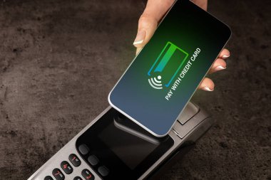 Hareket eden telefon ile kabul edilen ödeme