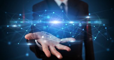 Web hologramın tutan kişi