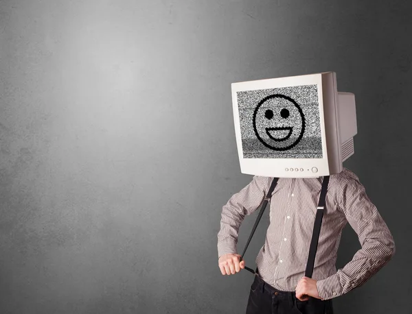 Joven con monitor en la cabeza — Foto de Stock