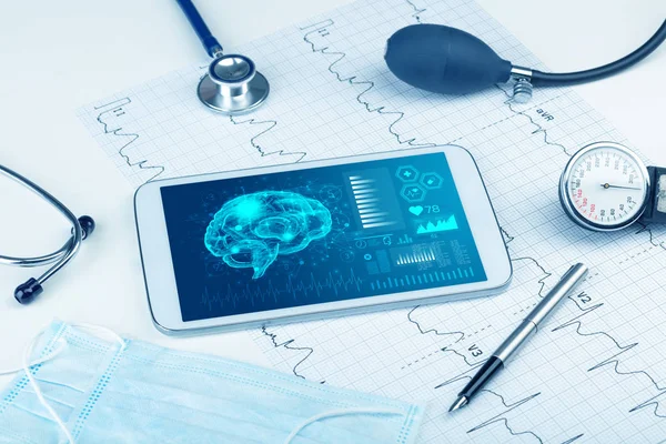 Tablet beyin işlevselliği konsepti ile tanılama