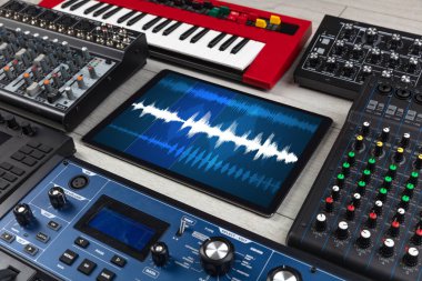 Tablet ve elektronik müzik aletleri