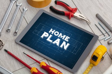 Tablet ve mimar araçları çevresinde