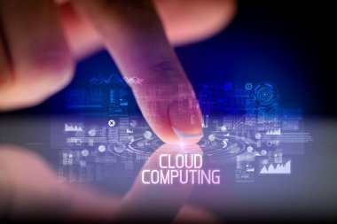 Web teknolojisi simgeleriyle tablete dokunmak