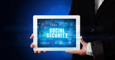 Tablet tutan kişi, güvenlik kavramı