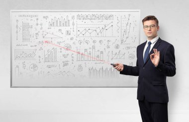 Profesör geometri öğretim beyaz tahta üzerinde