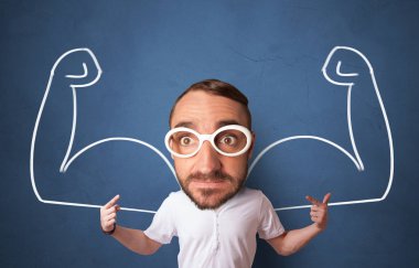 Küçük vücut üzerinde büyük kafa güçlü olmak istiyor