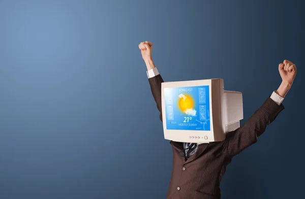 Jonge persoon met monitor op het hoofd — Stockfoto