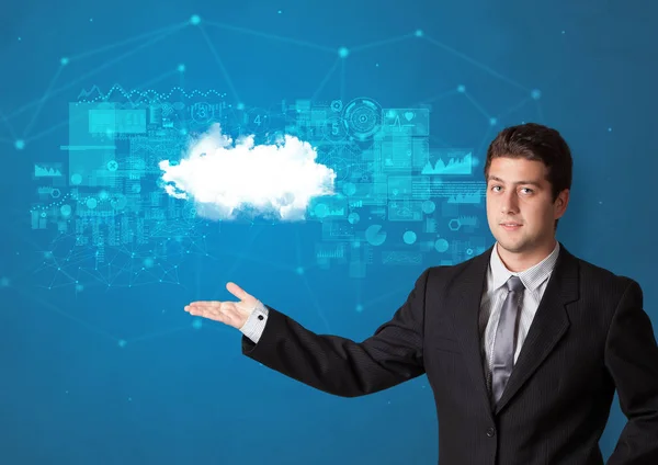 Persona che presenta il concetto di tecnologia cloud — Foto Stock