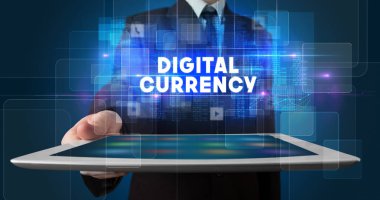 Tablet tutan kişi, teknoloji konsepti