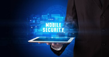 Tablet tutan kişi, güvenlik kavramı