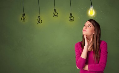 Yeni fikir arayan iş adamı