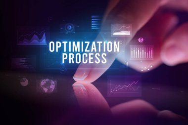 İş grafikleri ve simgeler konseptiyle tablete dokunmak