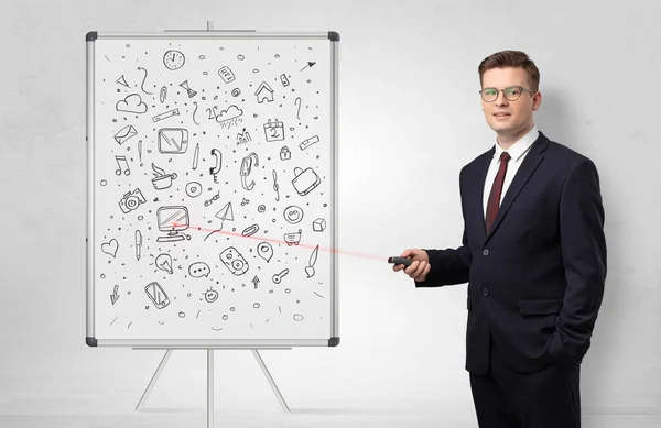 Professor über Whiteboard-Unterricht — Stockfoto