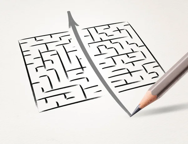 Crayon dessinant la sortie du labyrinthe — Photo
