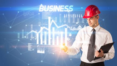 Sanal ekrana kask çizen genç iş adamı