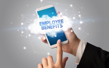 Bulut iş konsepti olan akıllı telefon kullanımı