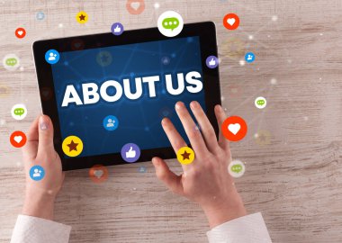 Dokunmatik ekran, sosyal medya konseptine yakın çekim