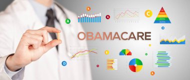 Beslenme uzmanı sana hap veriyor.