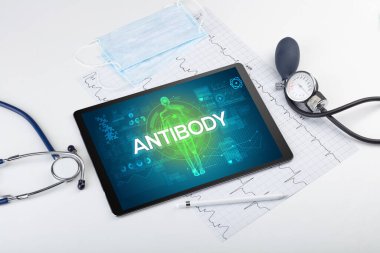 Tablet bilgisayar ve doktor araçları