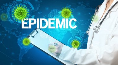 Doktor tıbbi kayıtları dolduruyor.