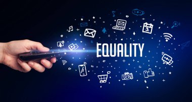 El ele tutuşan kablosuz çevre