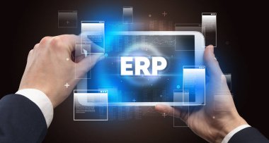 El tutuş tabletinin yakın plan görüntüsü