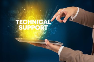 Yazılı dokunmatik ekranın yakın plan görüntüsü