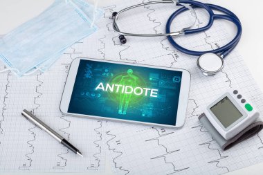 Tablet bilgisayar ve doktor araçları